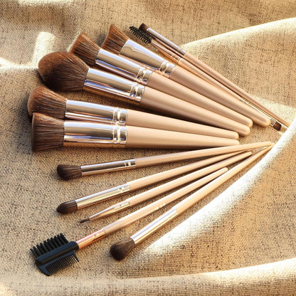 BEAKEY Makeup Brush Set Professional: Makeup Brushes for Eye and Face, Blending Brush for Foundation, Eyeshadow, Make up Brushes Pack with Case, Eye Shadow Brush for Concealer, with 2 Blender Sponge